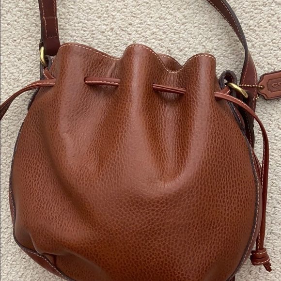 Shoulder Strap COACH purse in great condition - Picture 3 of 3